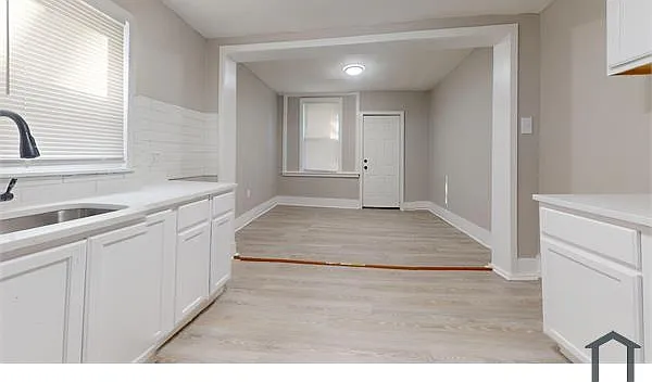 6307 Saybrook Ave — Photo 12