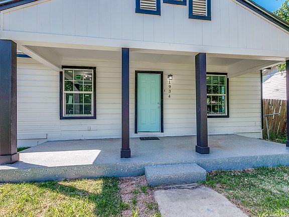 3rd image of 1934 LENNON AVE