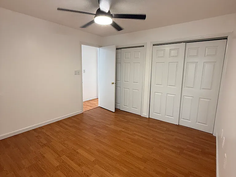 103 Neilly Ct — Photo 12