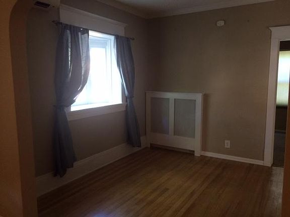4th image of 3800 Aldrich Ave S #1