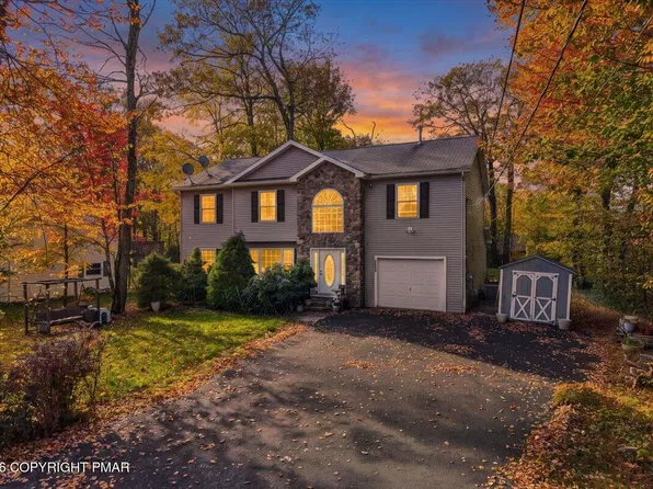 5116 Derby Rd, Tobyhanna, PA 18466