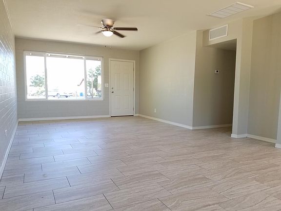 4th image of 330 E Burke Ave