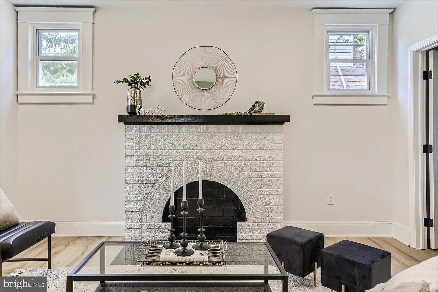 4 bed, $3,250 — Photo 2