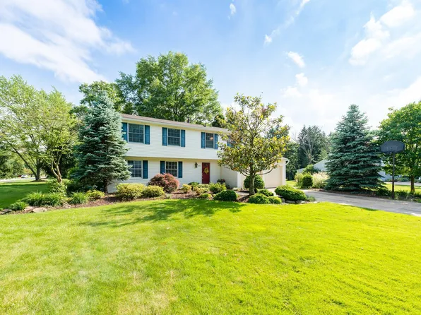 1712 Beckwith Dr, Hudson, OH 44236