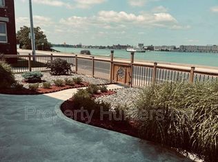 1063 Riverside Dr W, Windsor, ON N9A