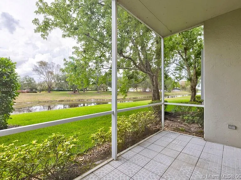 12375 NW 10th Dr — Photo 33