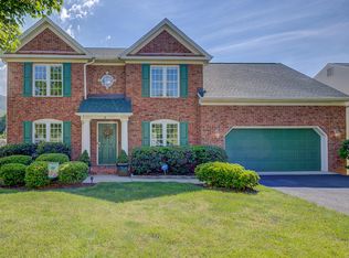 6408 Eastshire Ct, Roanoke, VA 24018