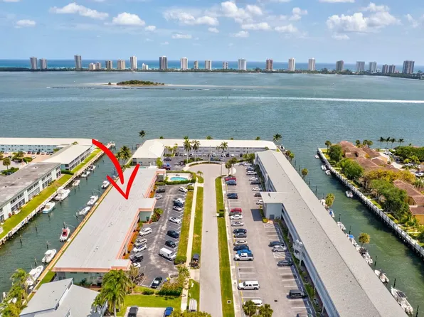 117 Lehane Terrace #209, North Palm Beach, FL 33408