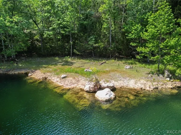 9986 E New Hope Ct, Floral City, FL 34436