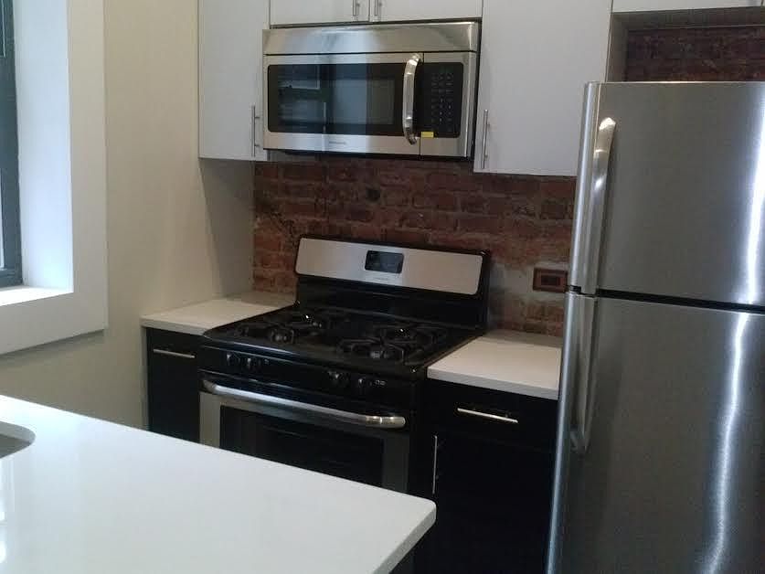 1st image of 244 Bainbridge St APT 8