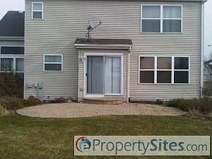 2nd image of 523 Vanessa Ln