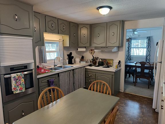 2nd image of 300 Marcy Hill Road