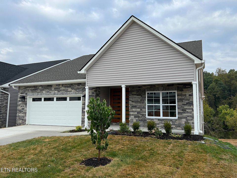 1st image of 4828 Willow Bluff Cir