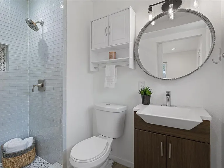 5211 Halmark Dr — Photo 14