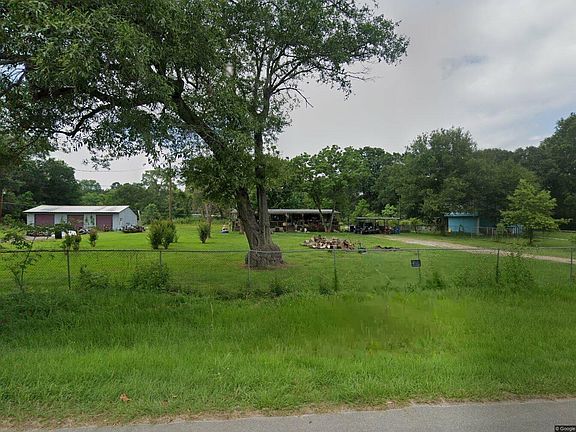 2nd image of 17189 Valley Ln