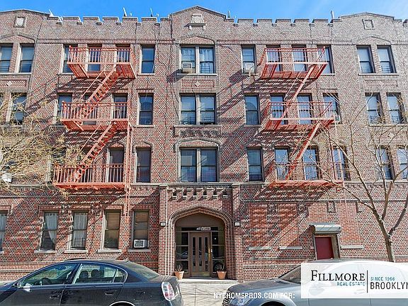 2nd image of 455 Wilson Ave Unit D9