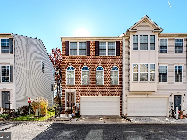 7592 Cherrybark Oak Ln #186 — Photo 1