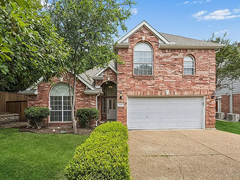 5026 Enclave Ct