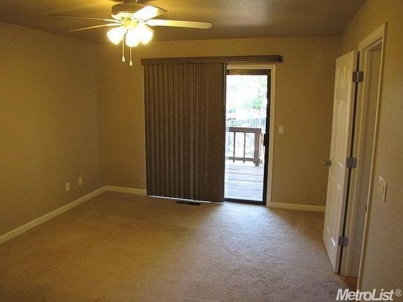 4th image of 12375 Krista Ln