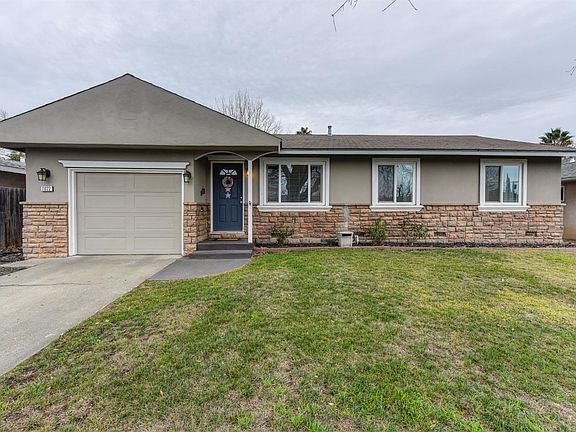 2nd image of 7022 Thomas Dr