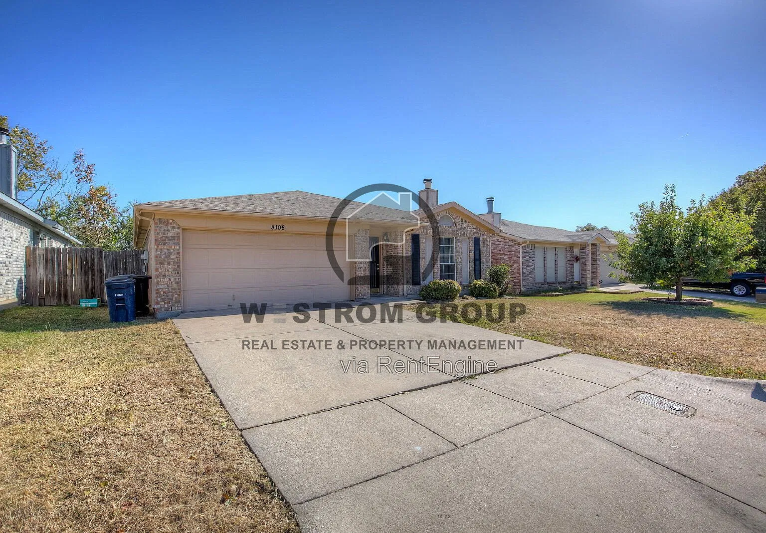 3 bed, 2.0 bath, 1448 sqft, $1,895 — Photo 3