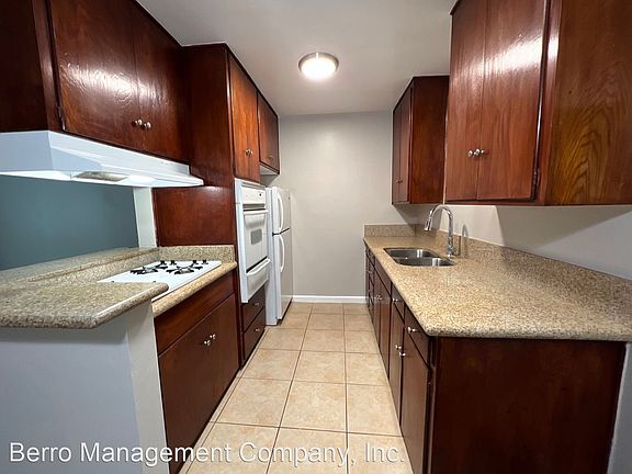 5th image of 4228 Lakewood Blvd #8983290