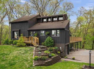 703 1st St, Coal Valley, IL 61240