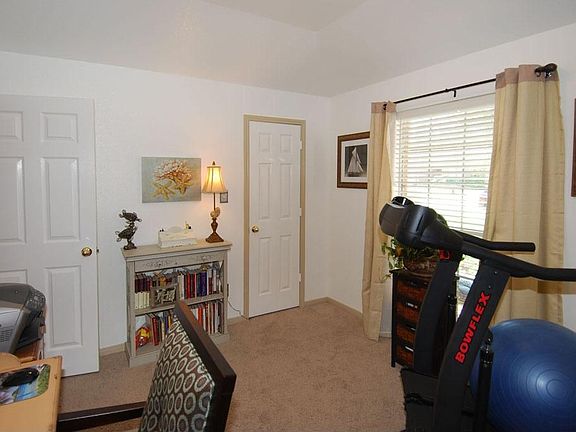 4th image of 21500 Kingdom Edge Dr