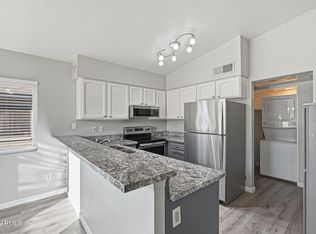 3320 S Parkside Dr, Tempe, AZ 85282