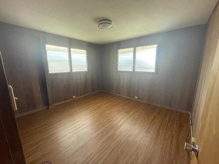 212 Pakohana St — Photo 8