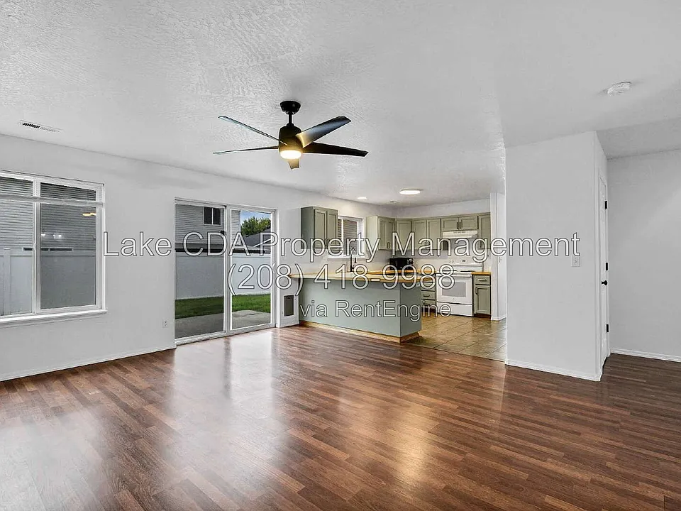 2675 W Beth Loop