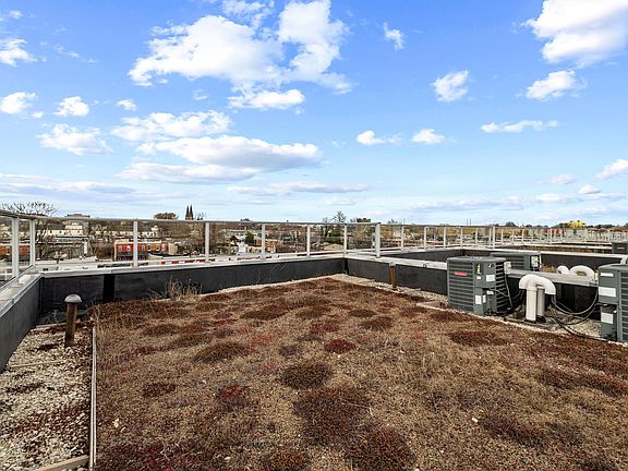 5th image of 820 N 48th St #308A