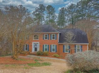 1451 Rainbrook Ct, Lilburn, GA 30047
