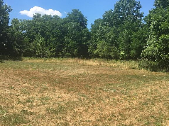 3rd image of 14615 Beadle Lake Rd