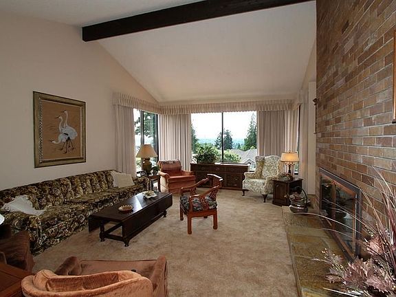 4th image of 9403 NE 21st Pl