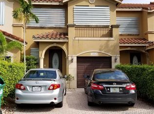 10869 SW 88th Ter, Miami, FL 33176