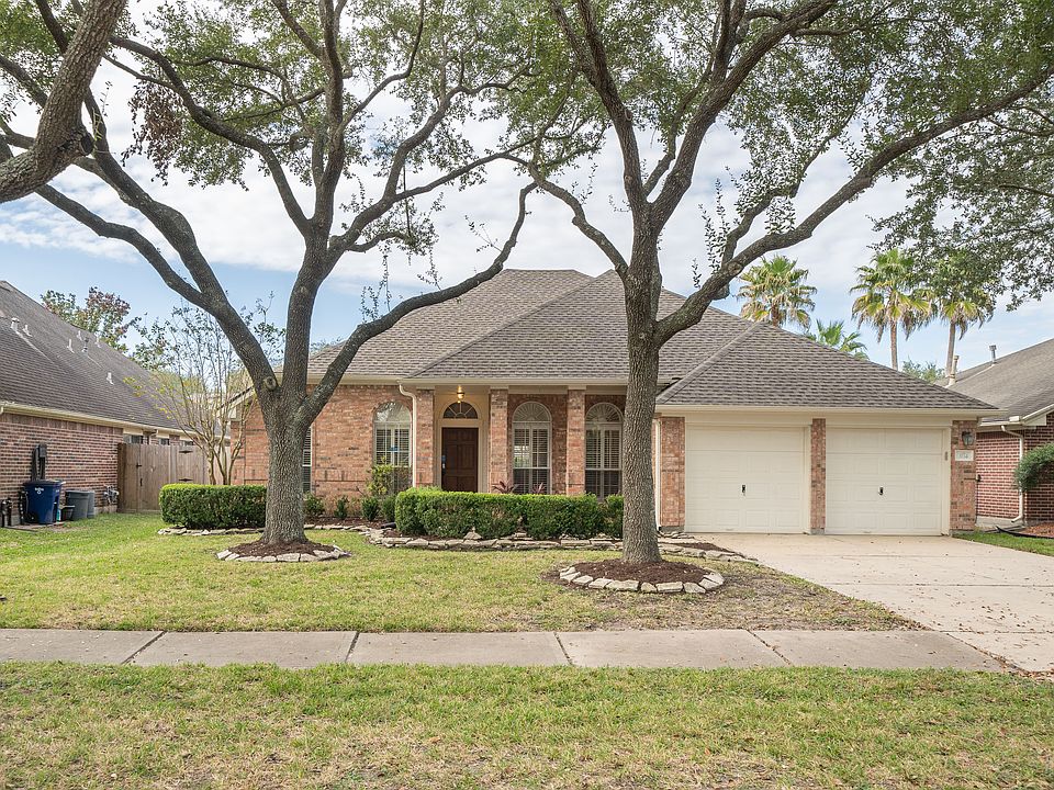 1st image of 3114 Bay Spring Dr