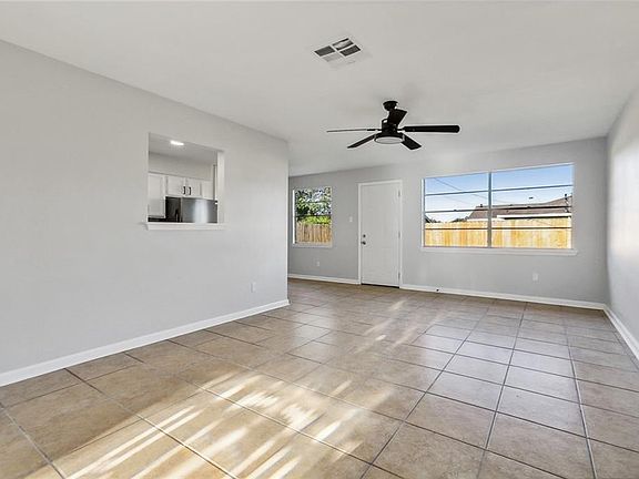 5th image of 3727 Preston Pl