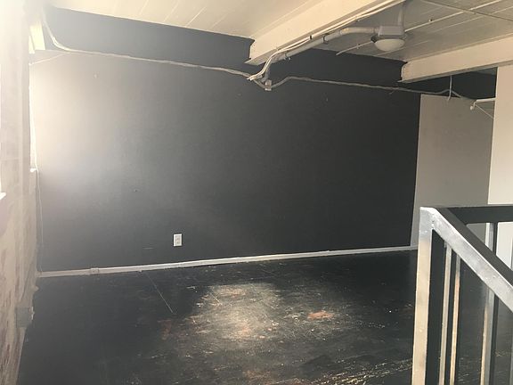 3rd image of 2501 S Harwood St