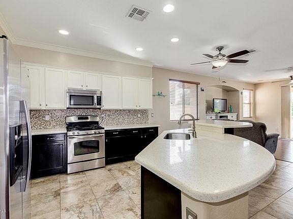 3rd image of 2118 N 118th Ln