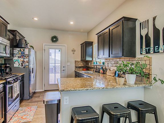 2nd image of 366 Montoya Vista Ct