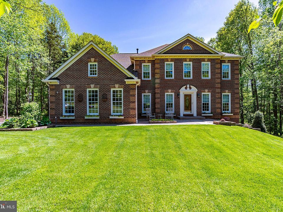 1st image of 2093 Somerset Dr