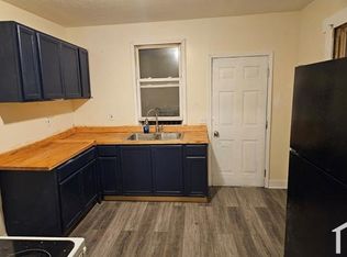 14927 Aspinwall Ave, Cleveland, OH 44110