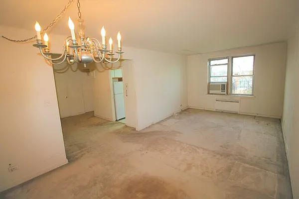 Sold by Universal Realty Group | media 16