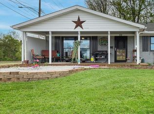 82 Park Ave, Shelby, OH 44875
