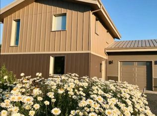 5778 Schickler Ln, Bellingham, WA 98226