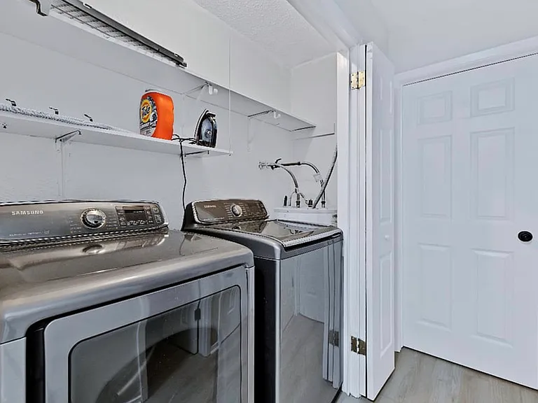 1009 W Sanford St #B — Photo 11