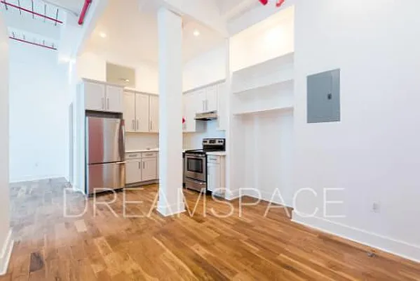 Rented by Dream Space Realty | media 38
