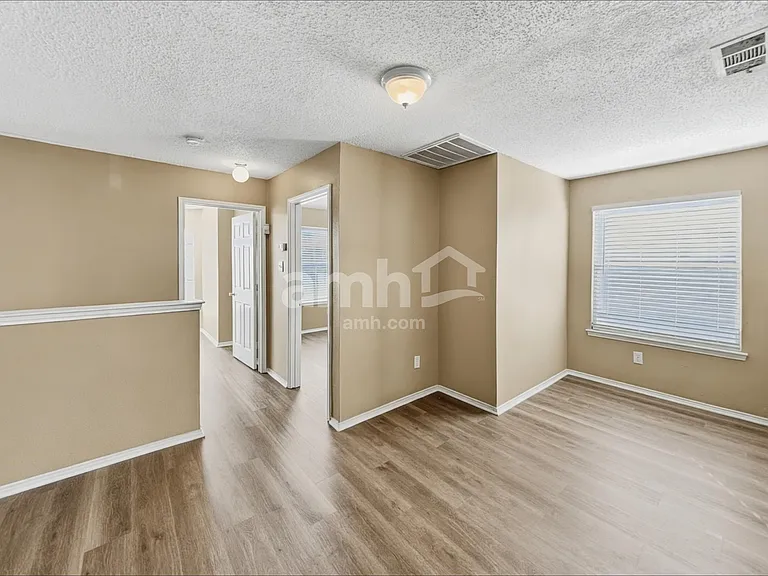 1321 Marken Ct — Photo 9