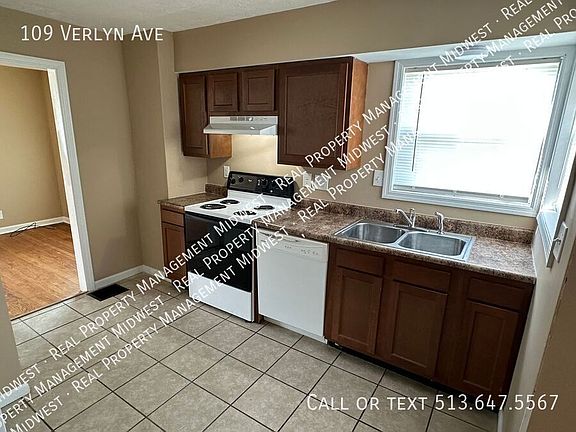 2nd image of 109 Verlyn Ave